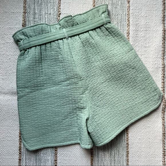 Samsoe Samsoe Ember Vineyard Green Textured Tie Paperbag Waist Shorts Size Small - Picture 9 of 14